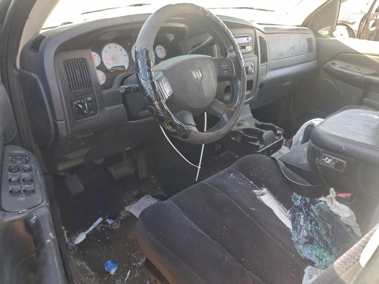 2004 DODGE RAM 1500