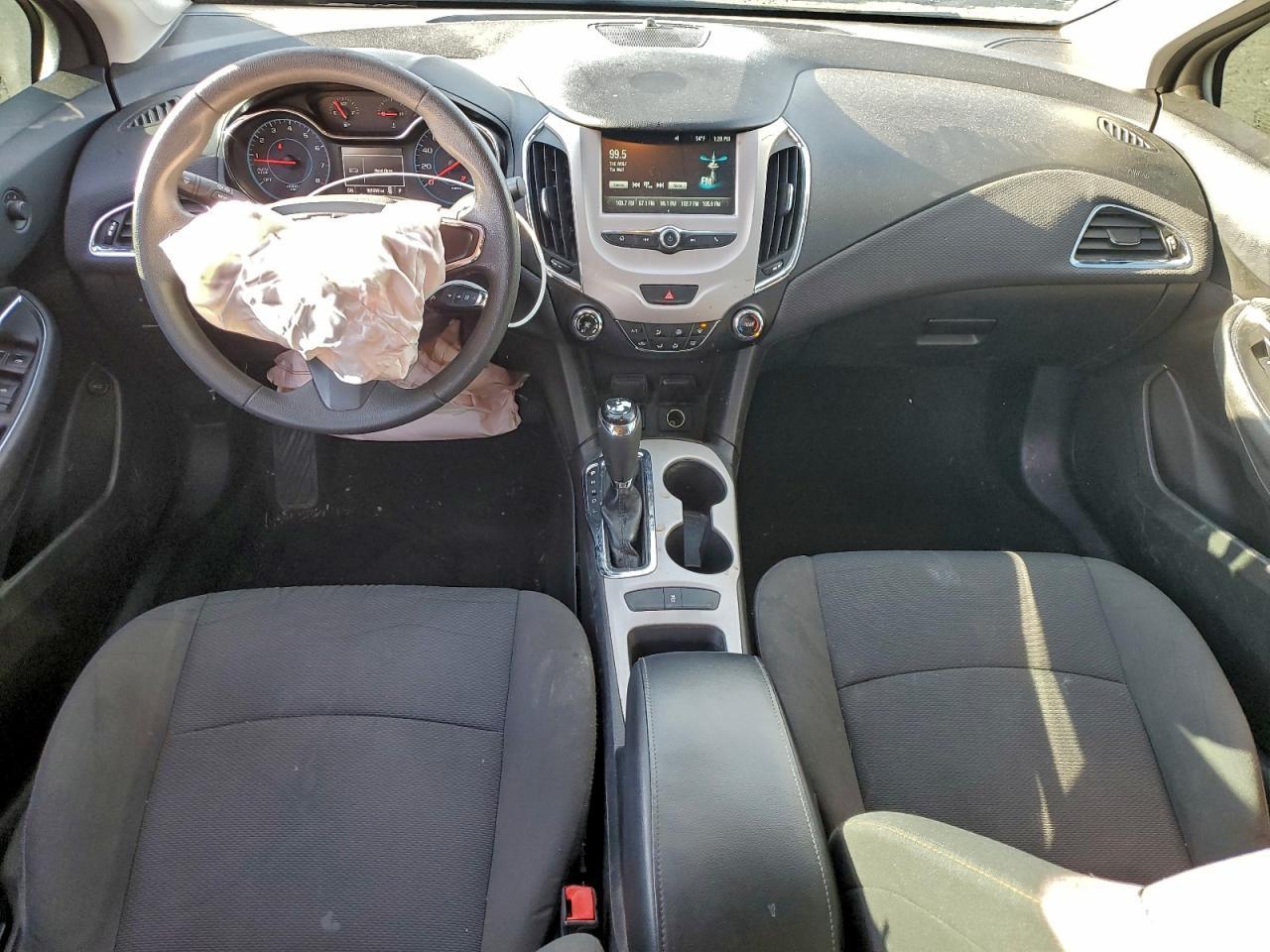 2018 CHEVROLET CRUZE