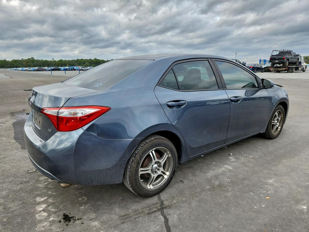 2015 TOYOTA COROLLA