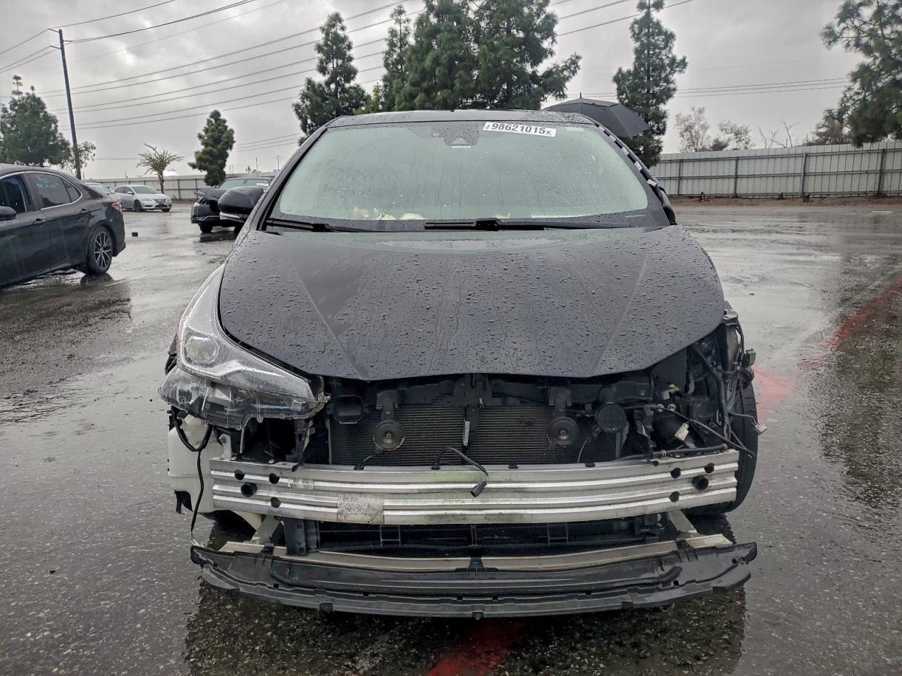 2019 TOYOTA PRIUS