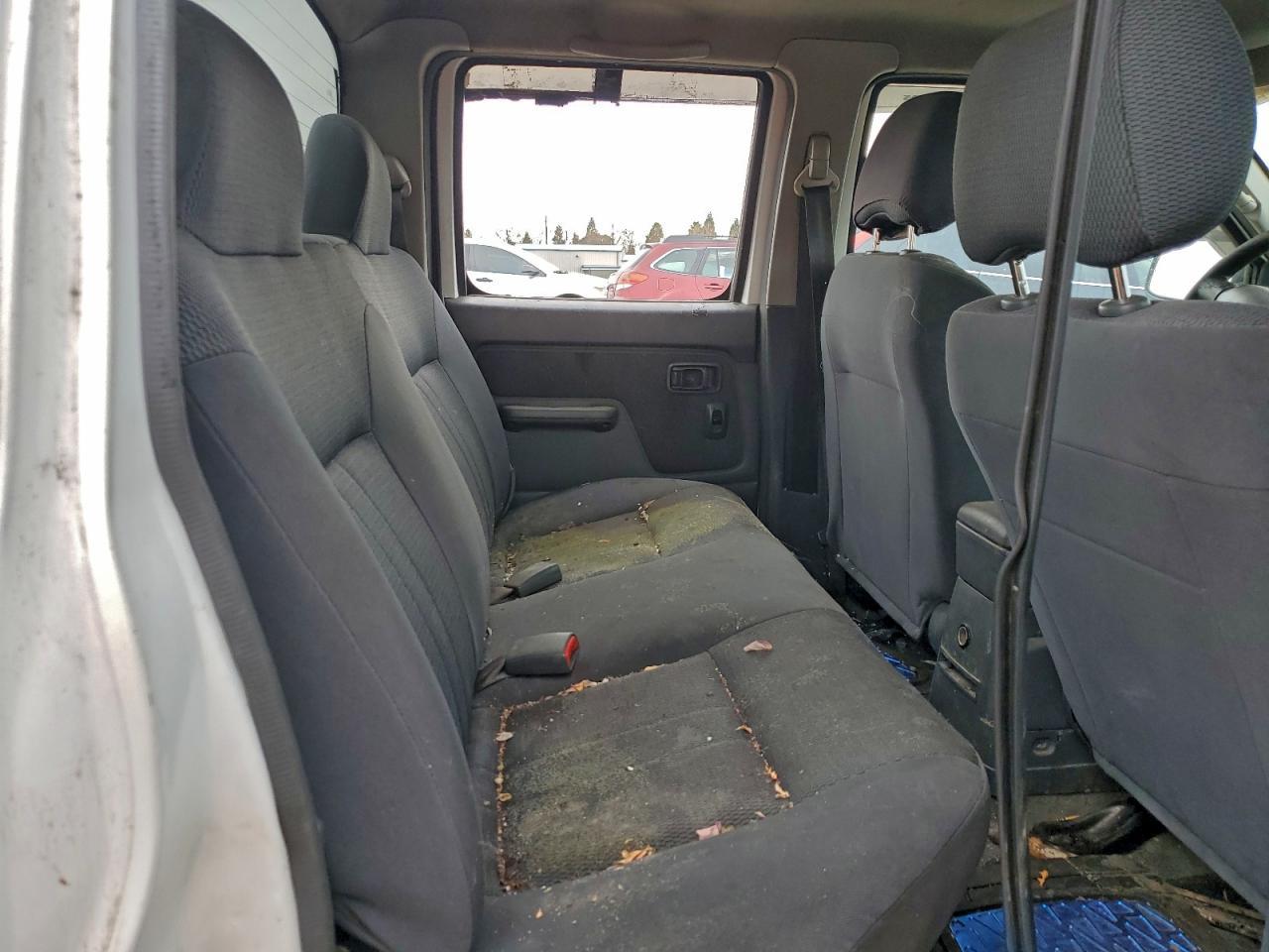 2003 NISSAN Frontier