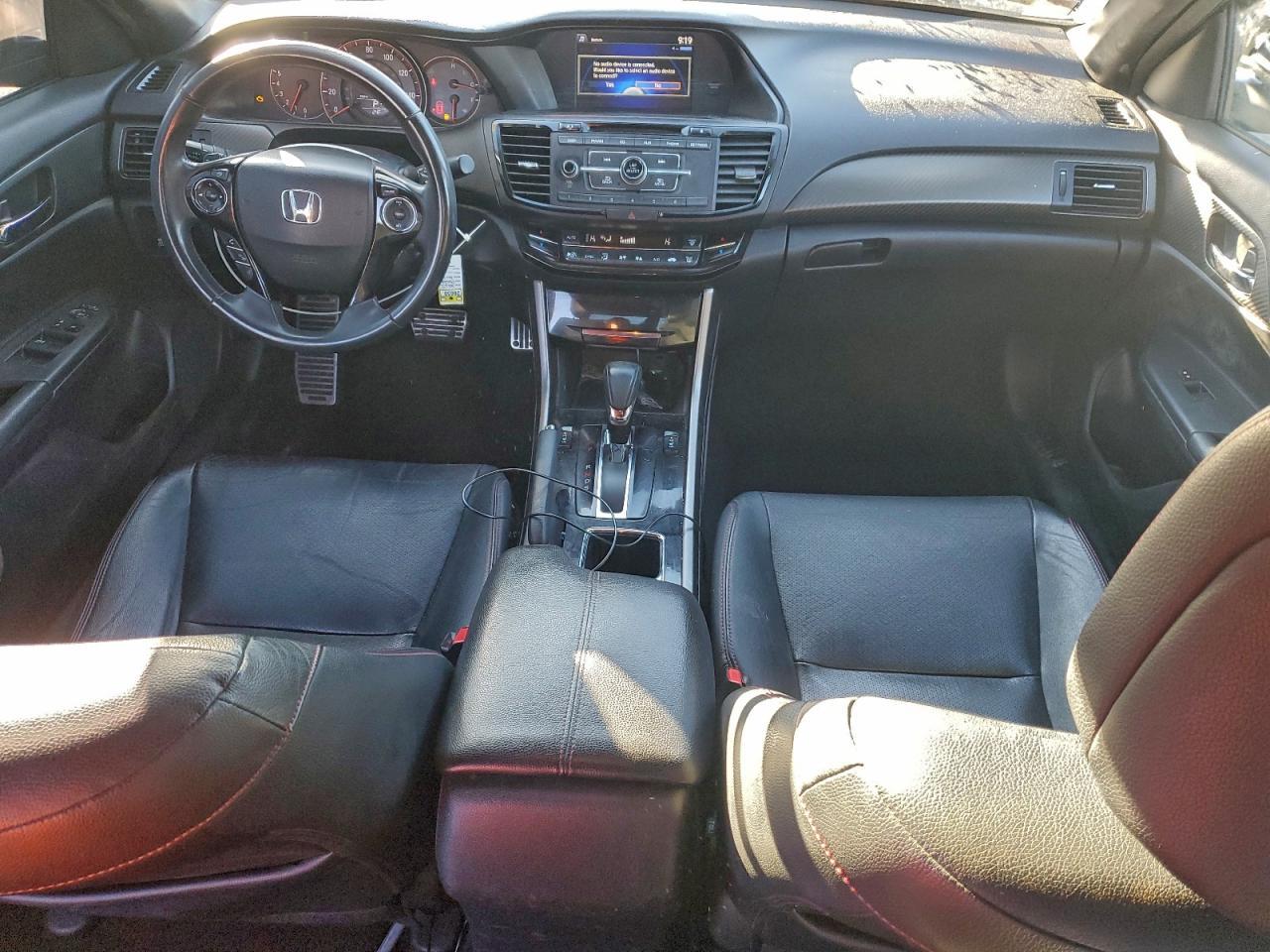 2017 HONDA ACCORD