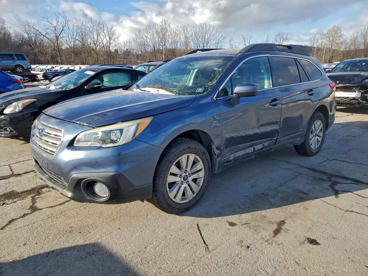 2015 SUBARU Outback