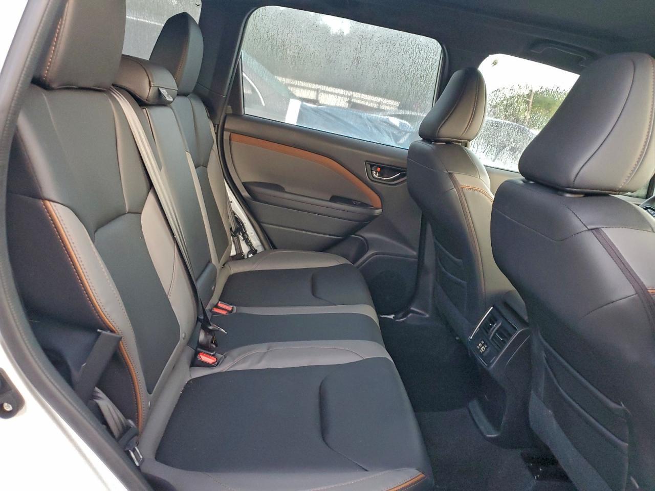 2025 SUBARU FORESTER