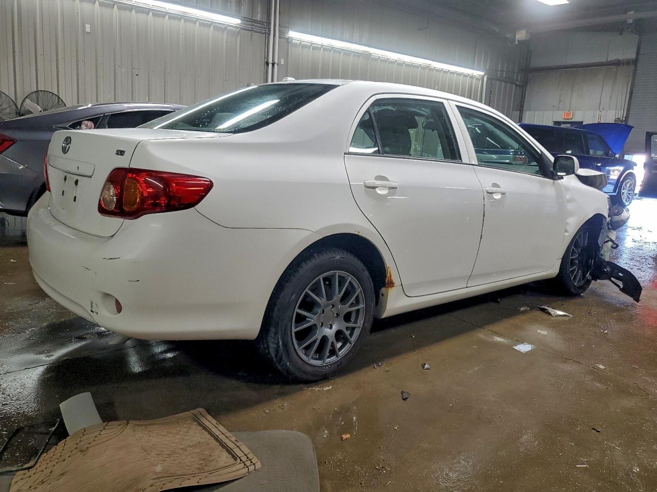 2010 TOYOTA COROLLA
