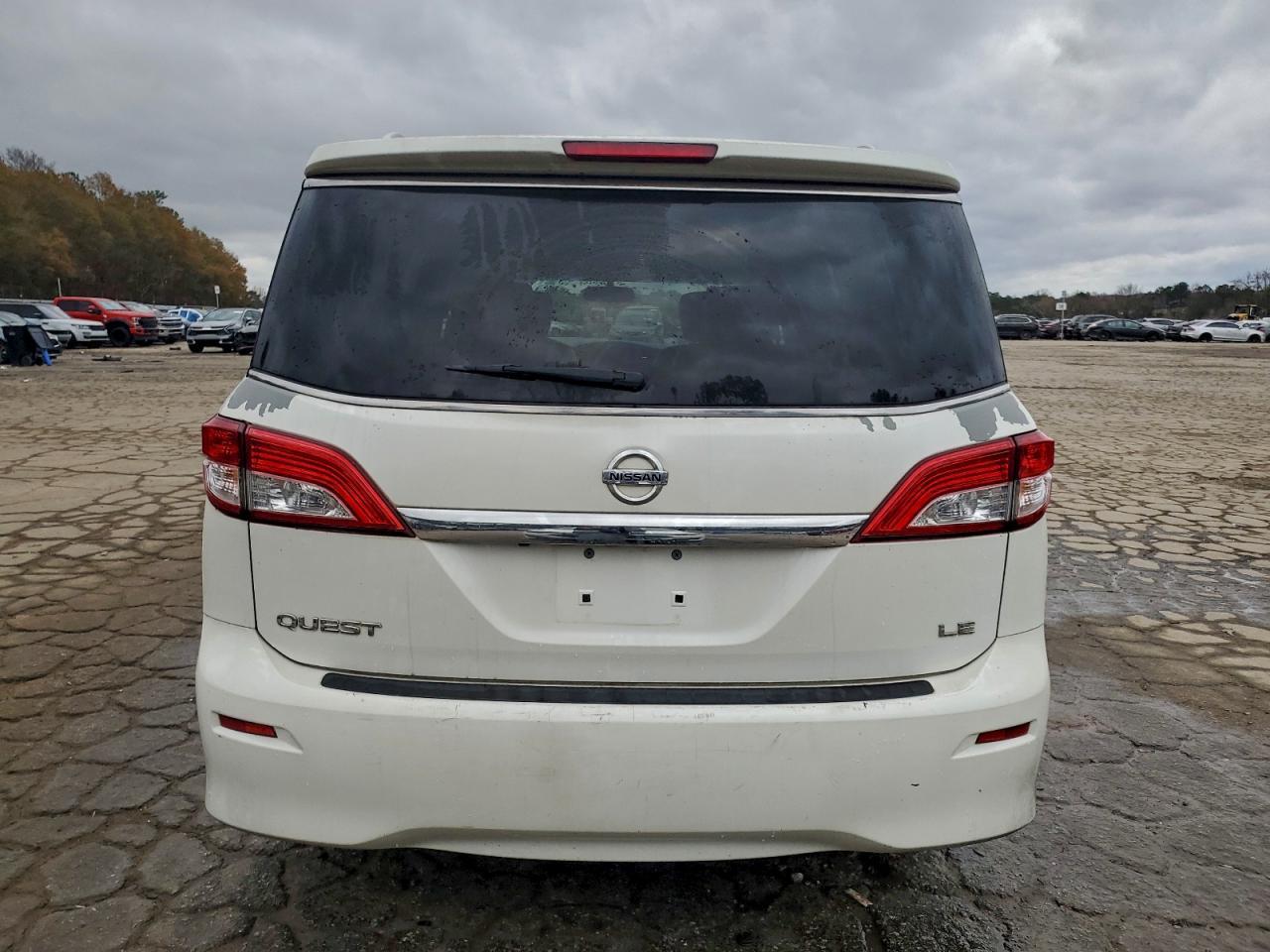 2012 NISSAN Quest