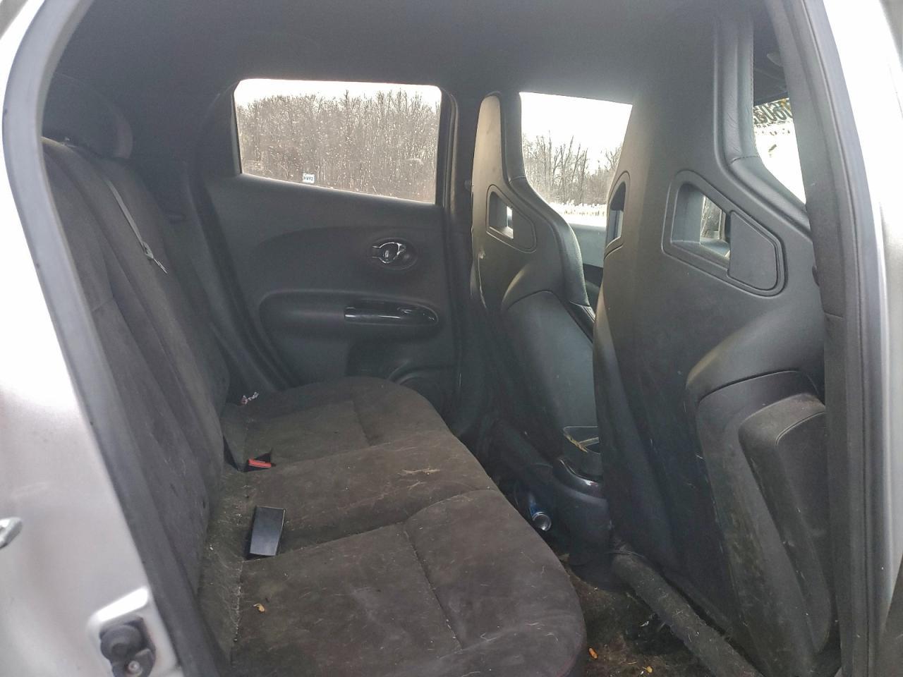 2015 NISSAN Juke