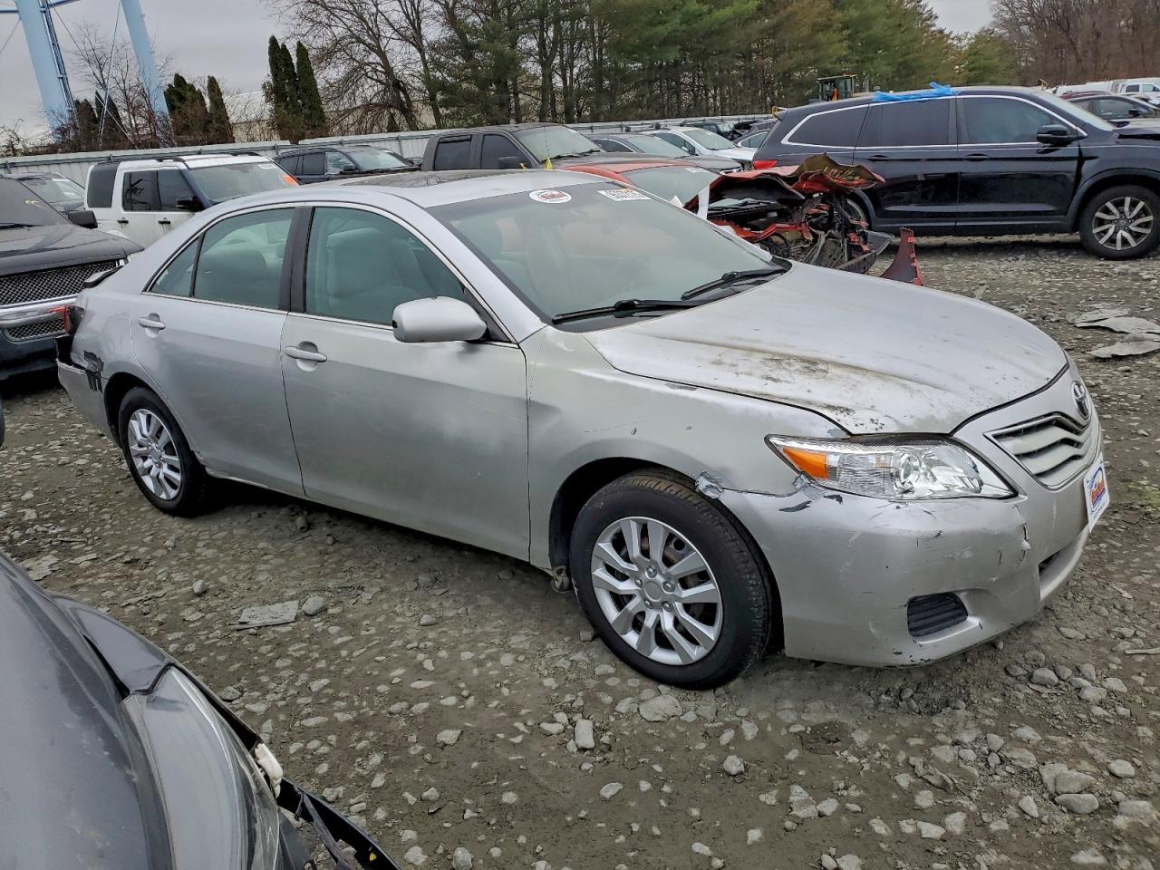 2010 TOYOTA CAMRY