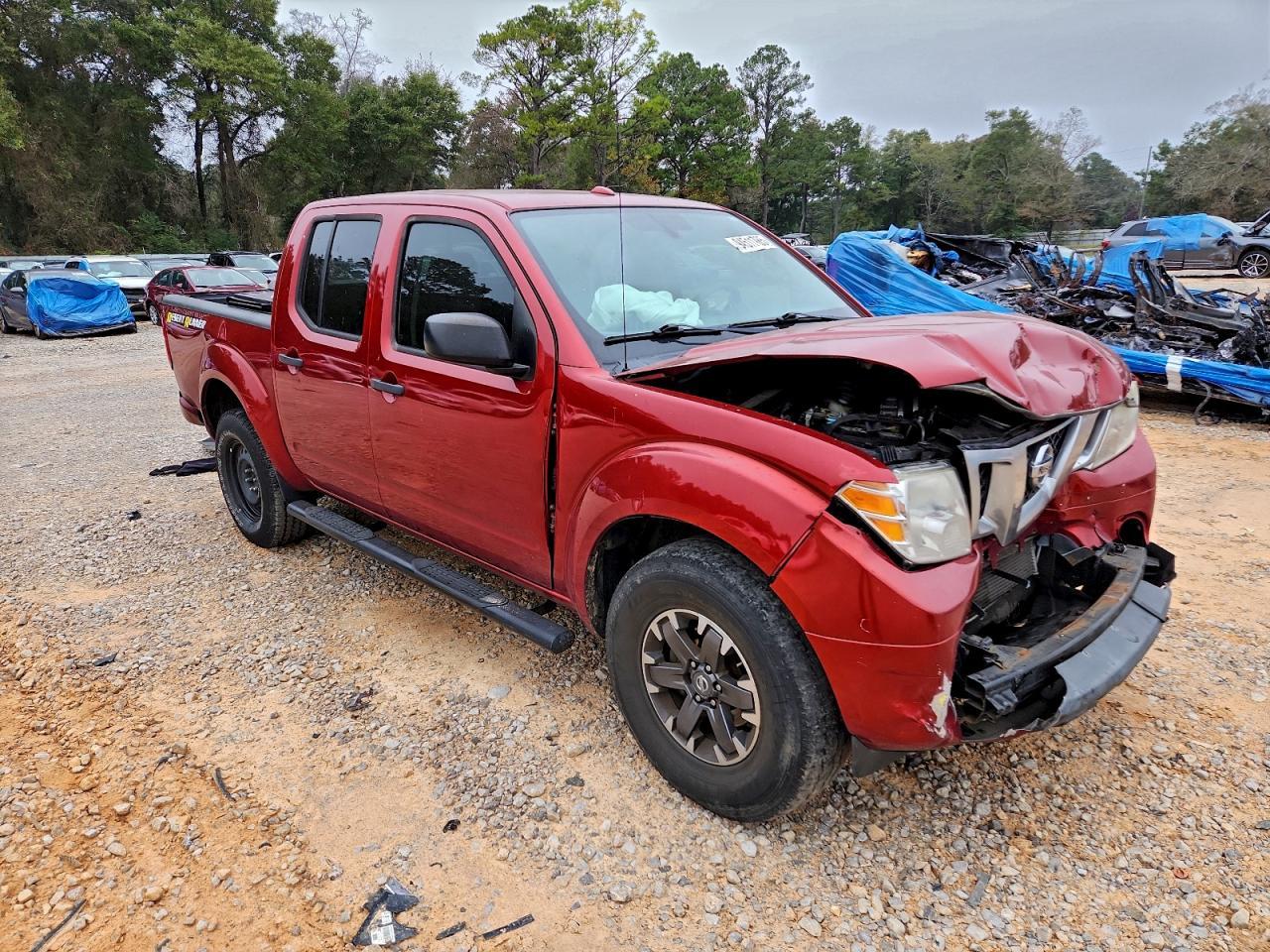 2016 NISSAN Frontier
