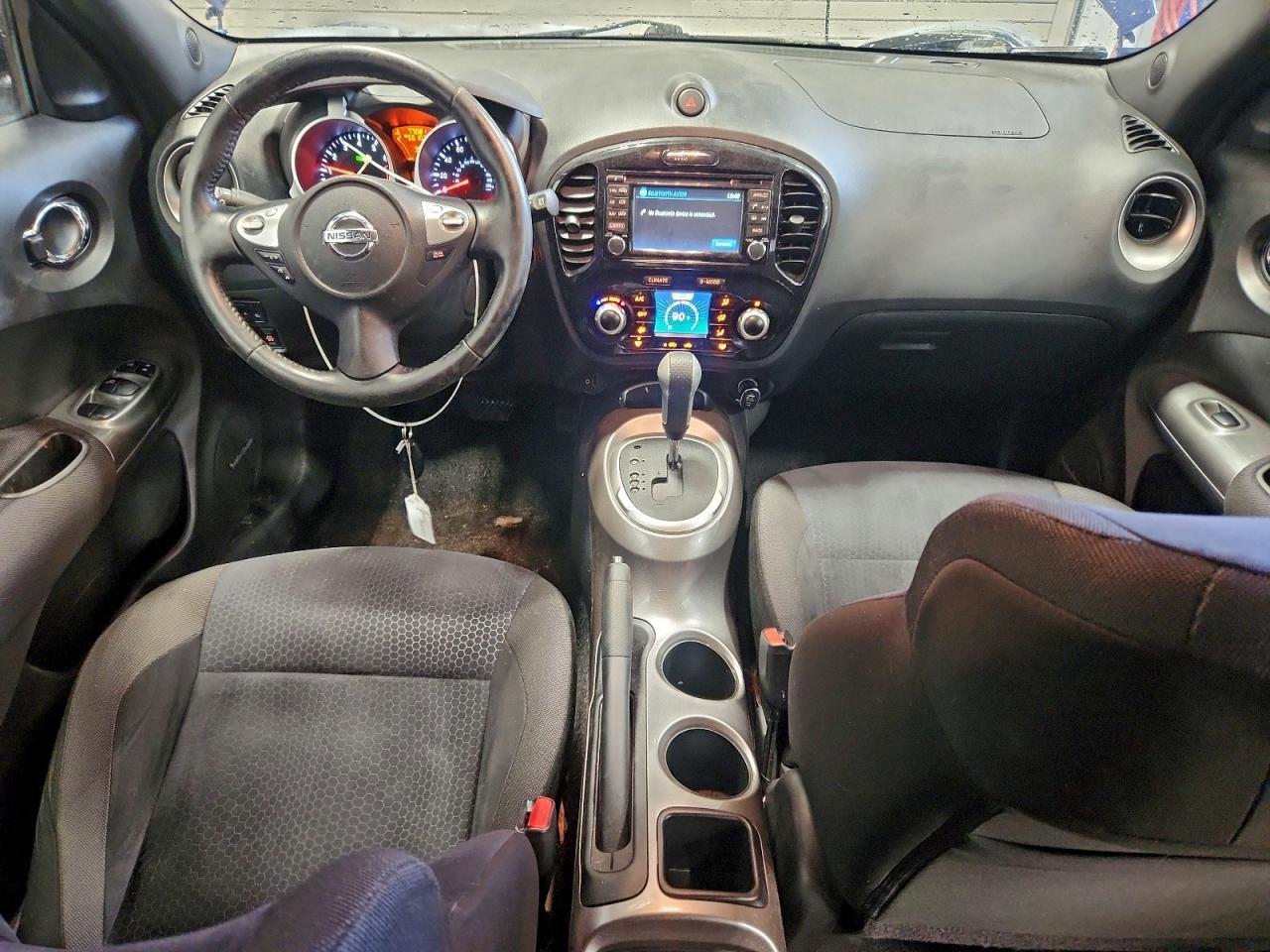 2015 NISSAN Juke