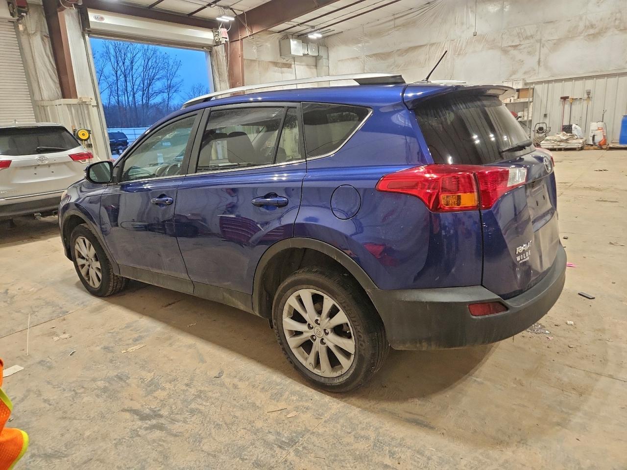 2014 TOYOTA RAV4