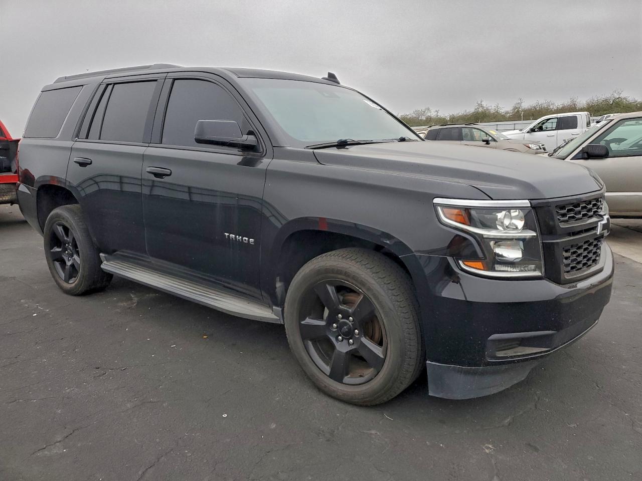 2017 CHEVROLET Tahoe