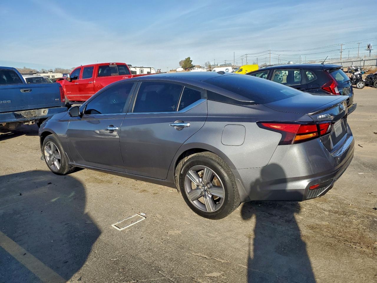 2022 NISSAN ALTIMA