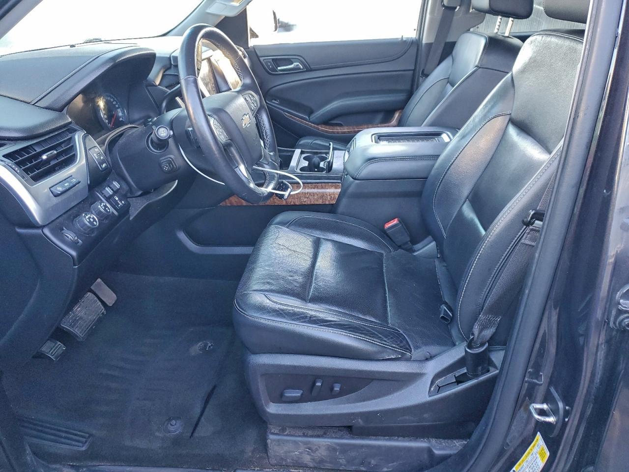 2017 CHEVROLET Suburban