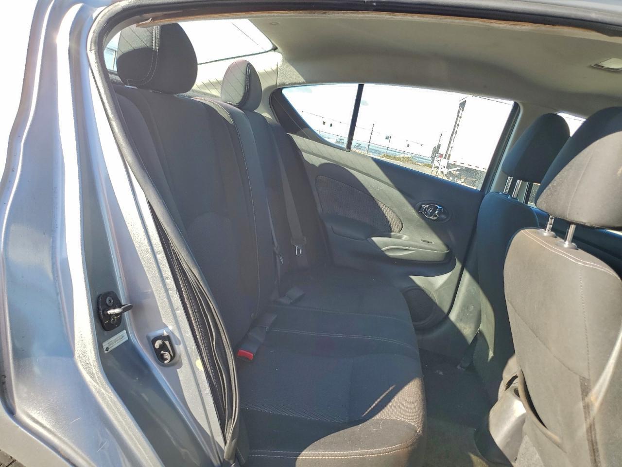 2014 NISSAN VERSA