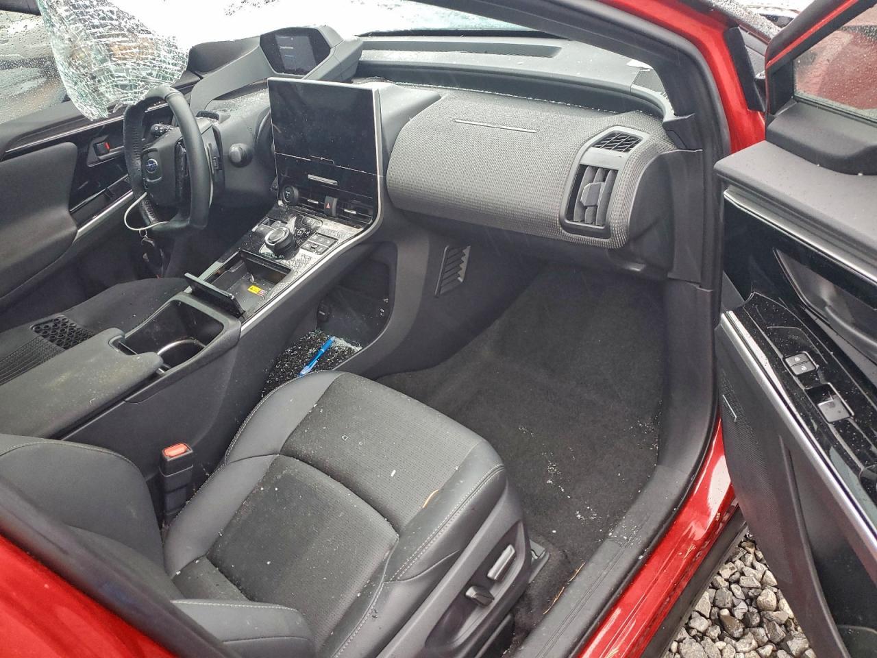 2024 SUBARU Solterra
