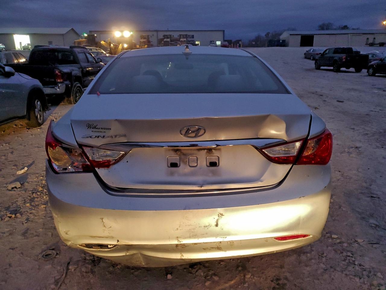 2011 HYUNDAI SONATA