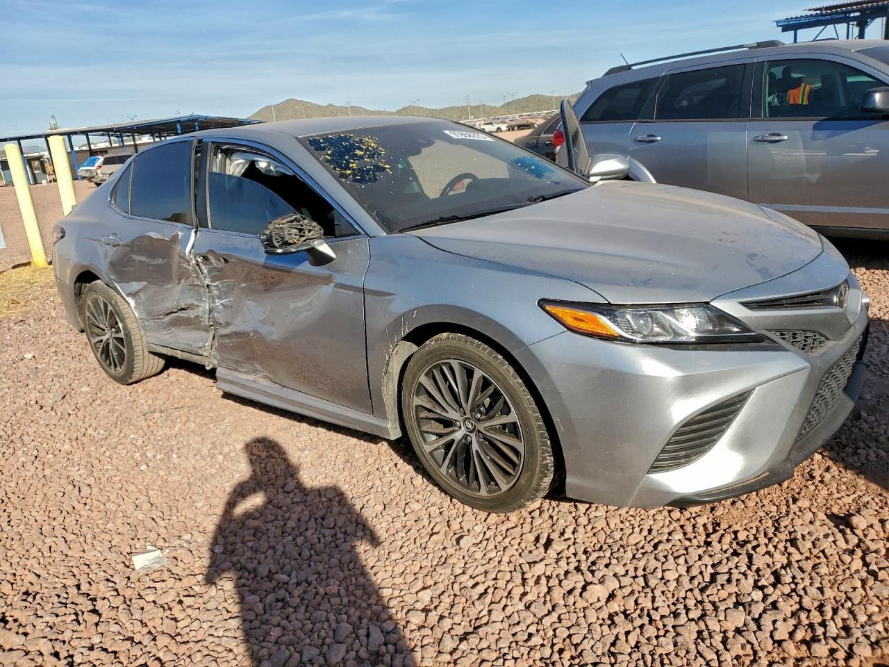 2019 TOYOTA CAMRY