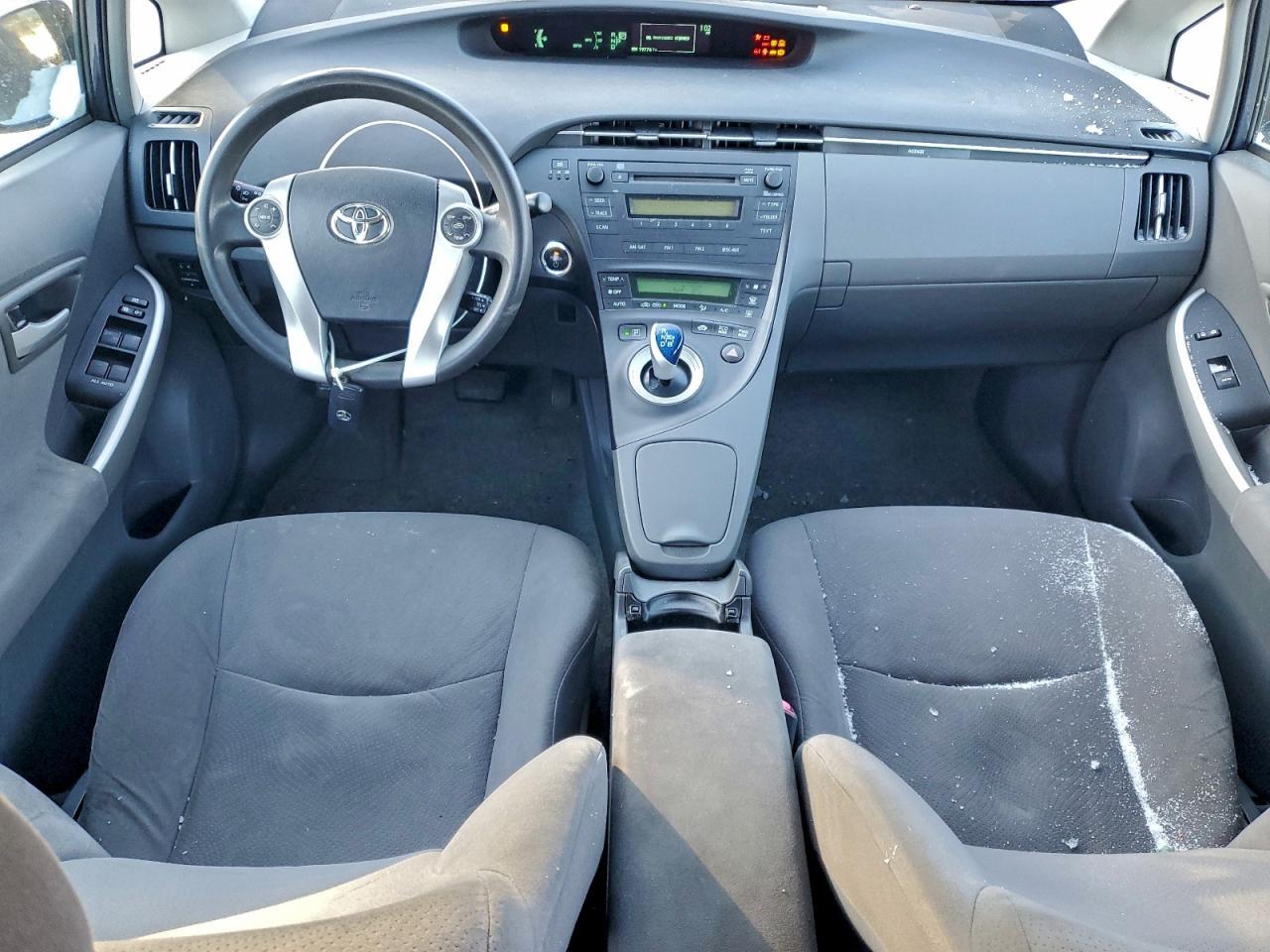 2011 TOYOTA PRIUS