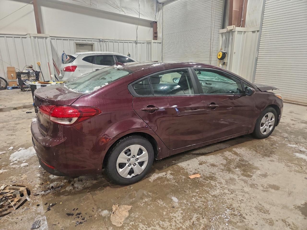 2017 KIA FORTE