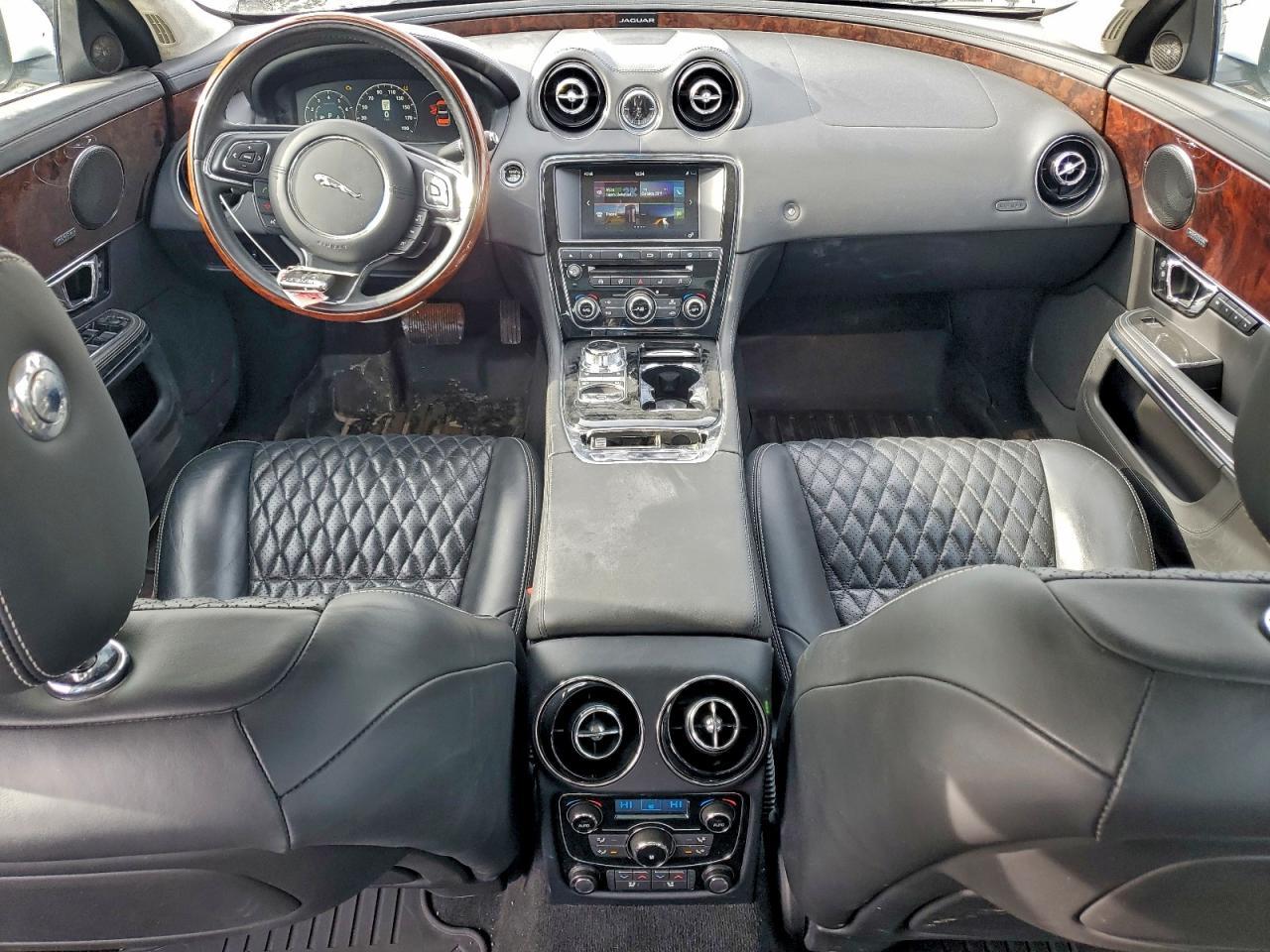 2016 JAGUAR Xj-Series