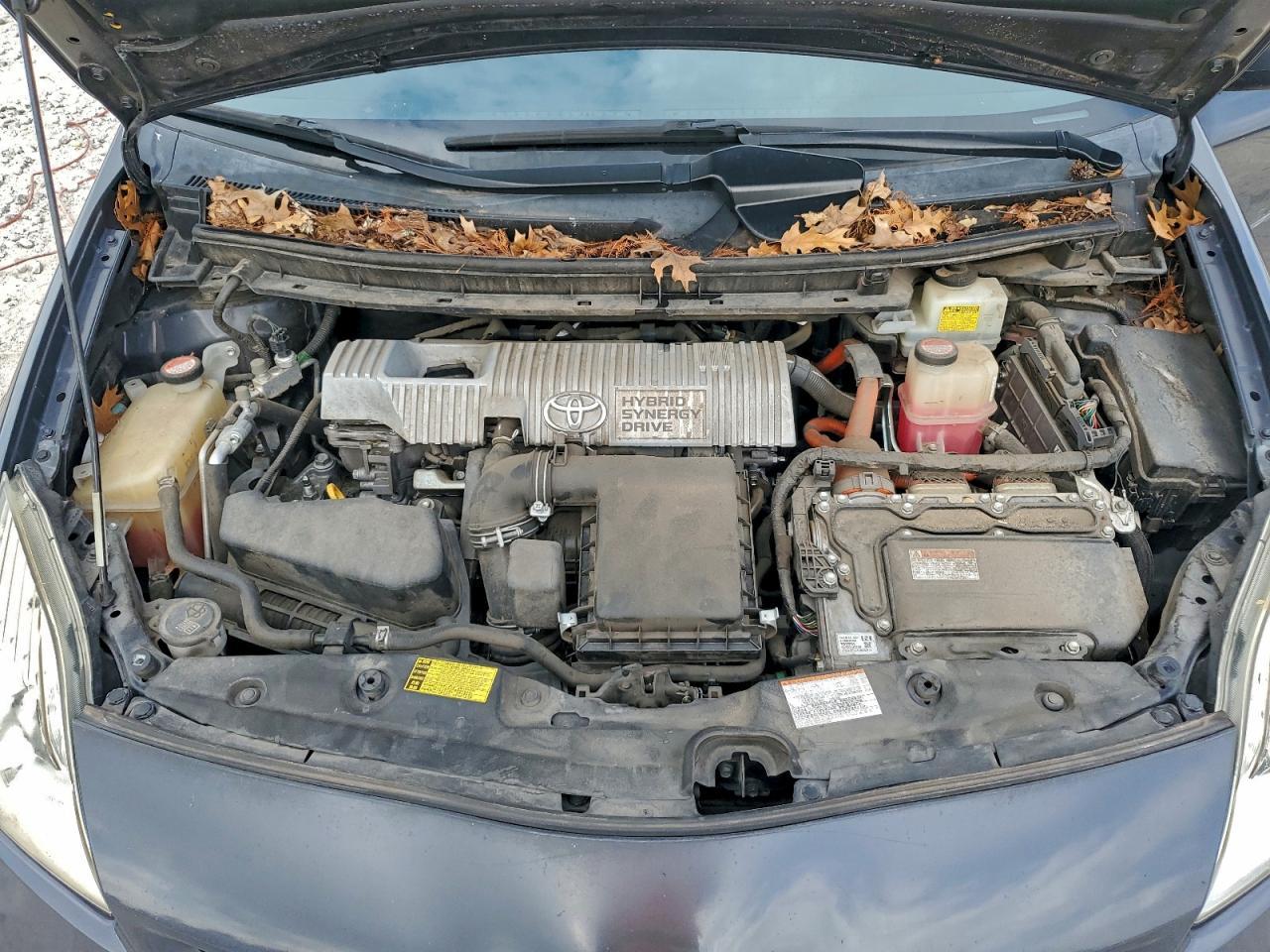 2015 TOYOTA PRIUS