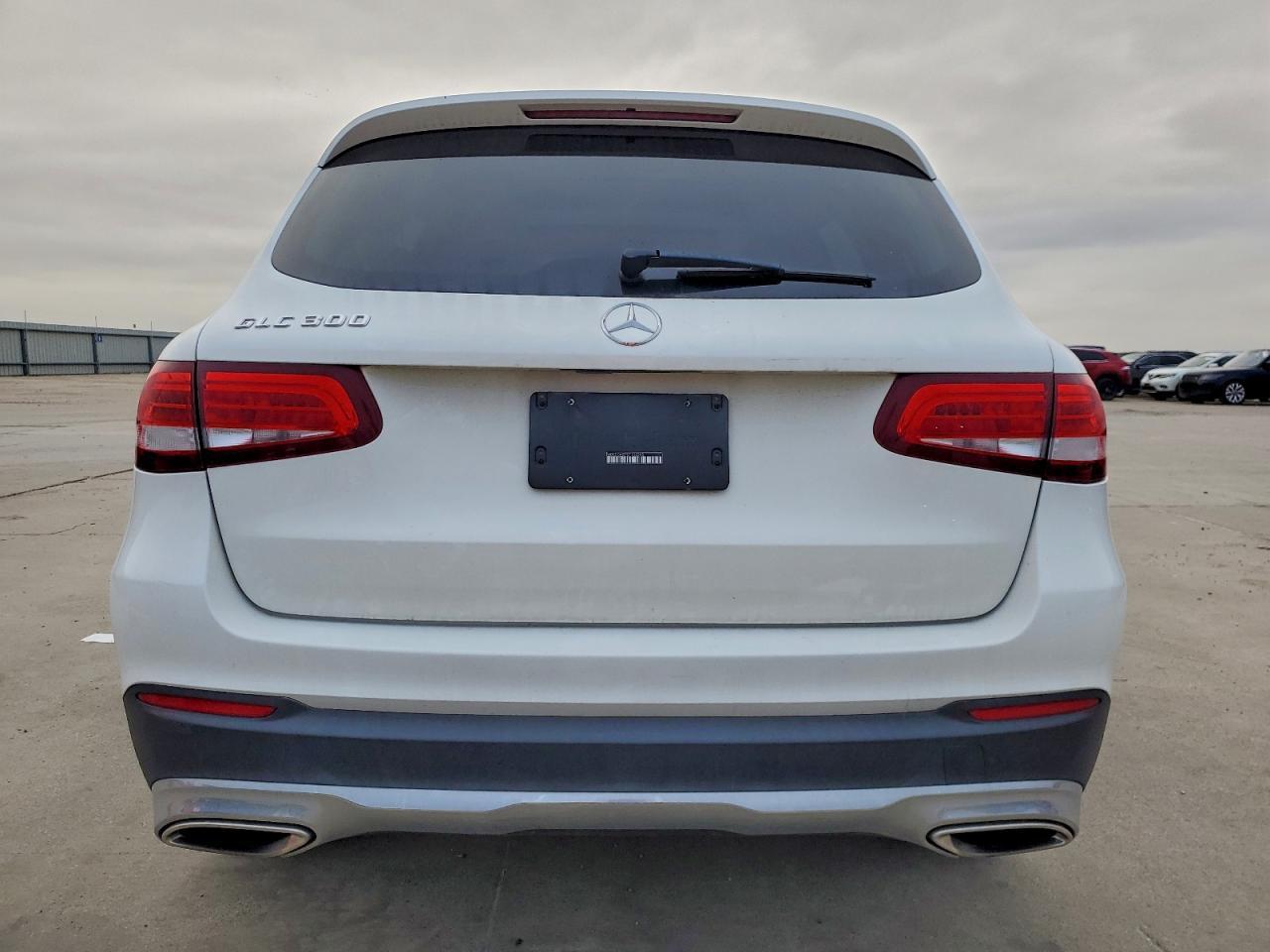 2016 MERCEDES-BENZ GLC-Class