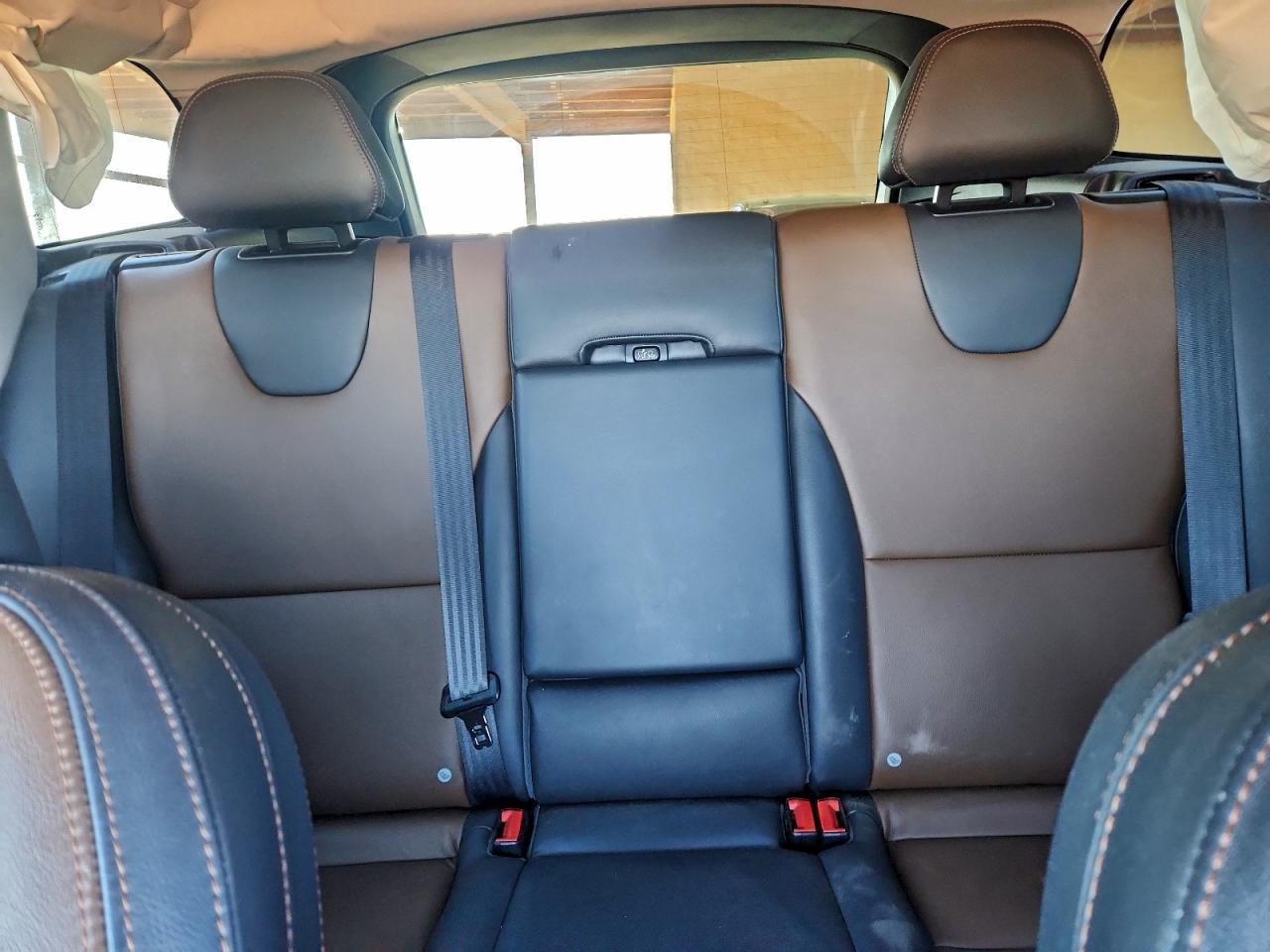 2017 VOLVO XC60