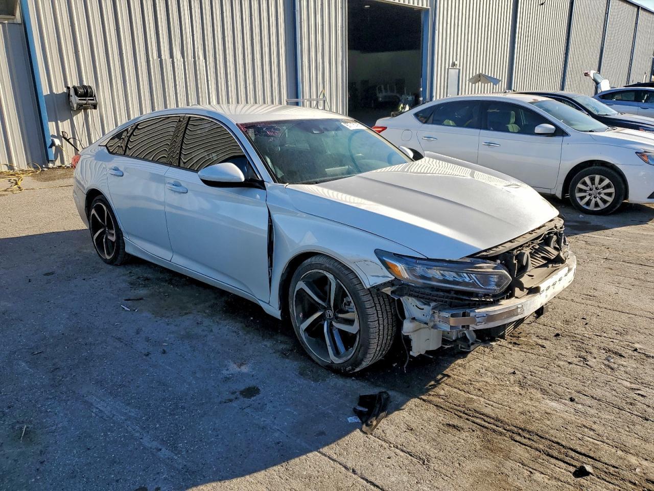 2018 HONDA ACCORD
