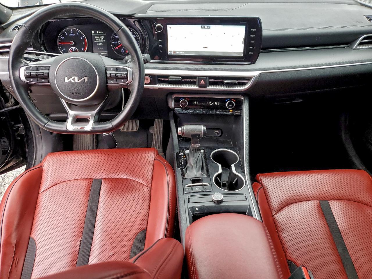 2022 KIA K5
