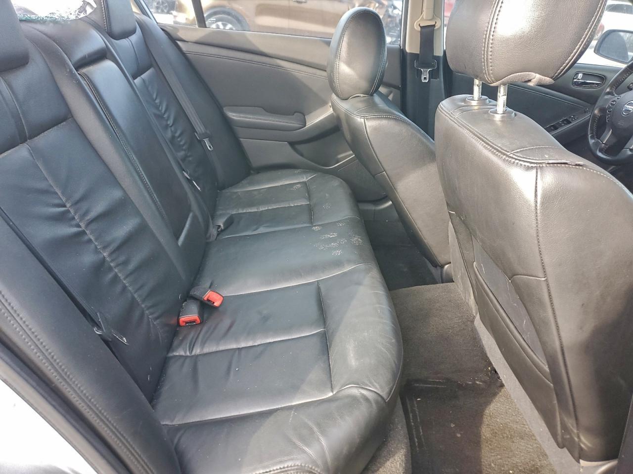 2012 NISSAN ALTIMA