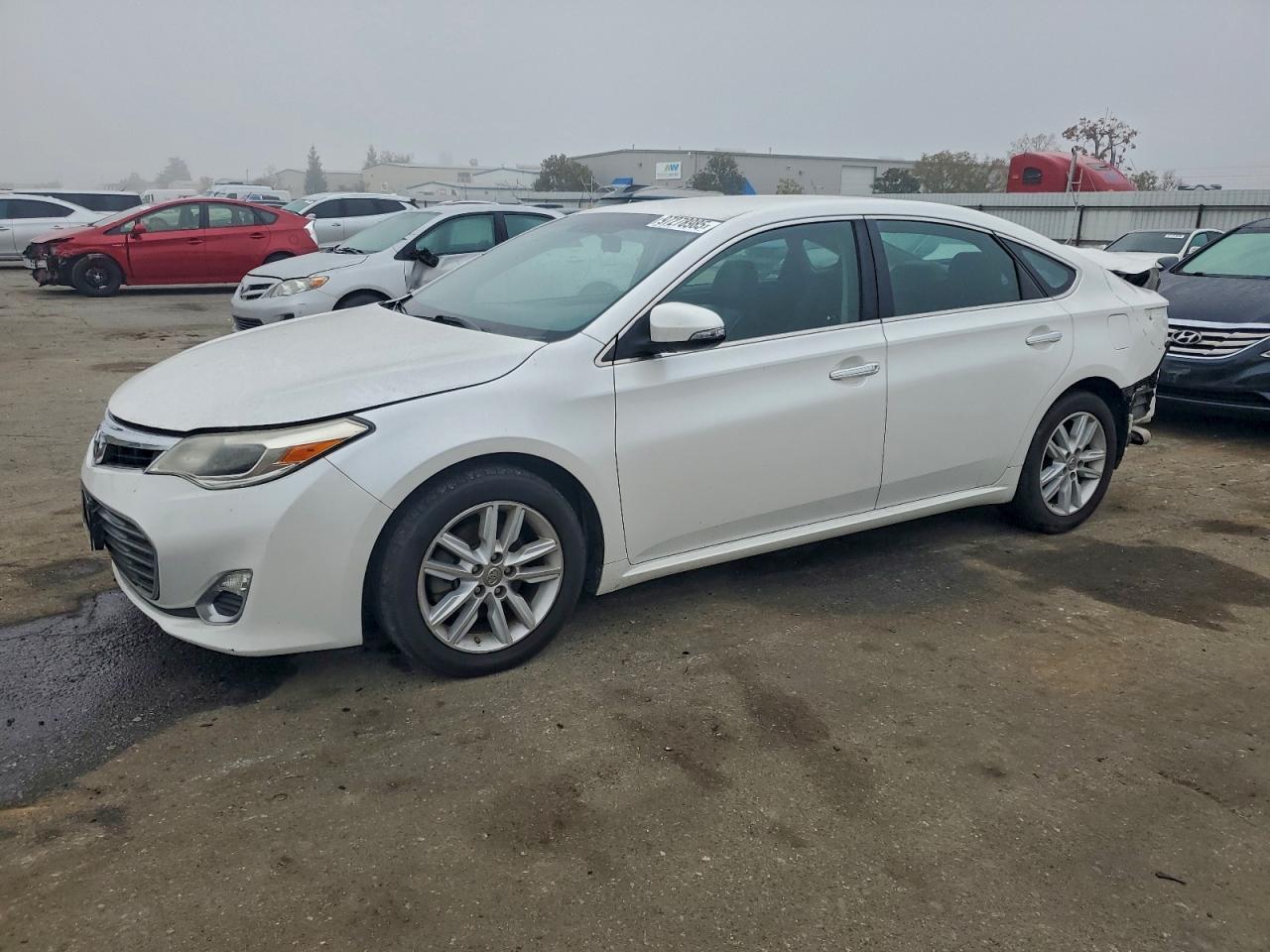 2015 TOYOTA Avalon