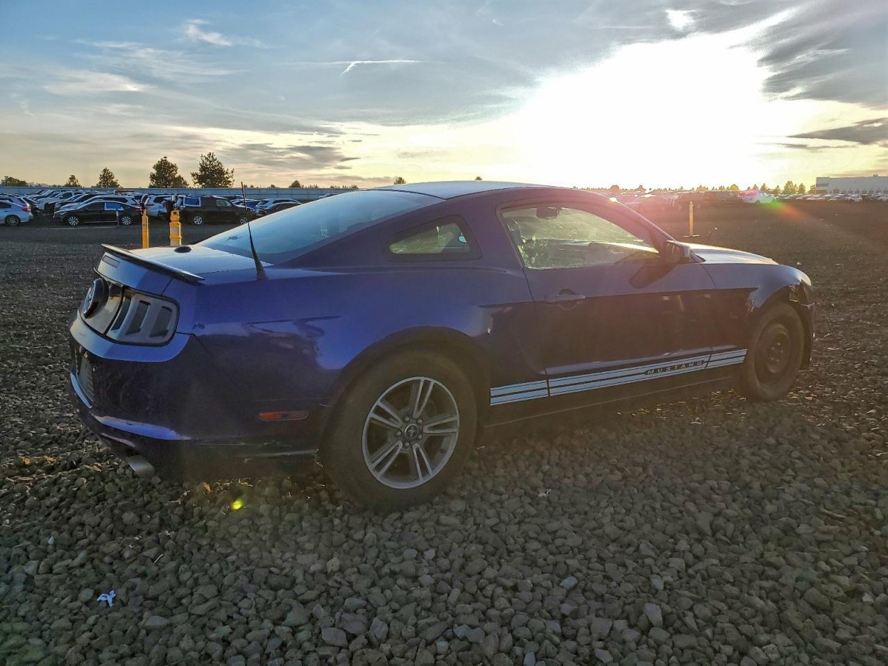 2013 FORD MUSTANG