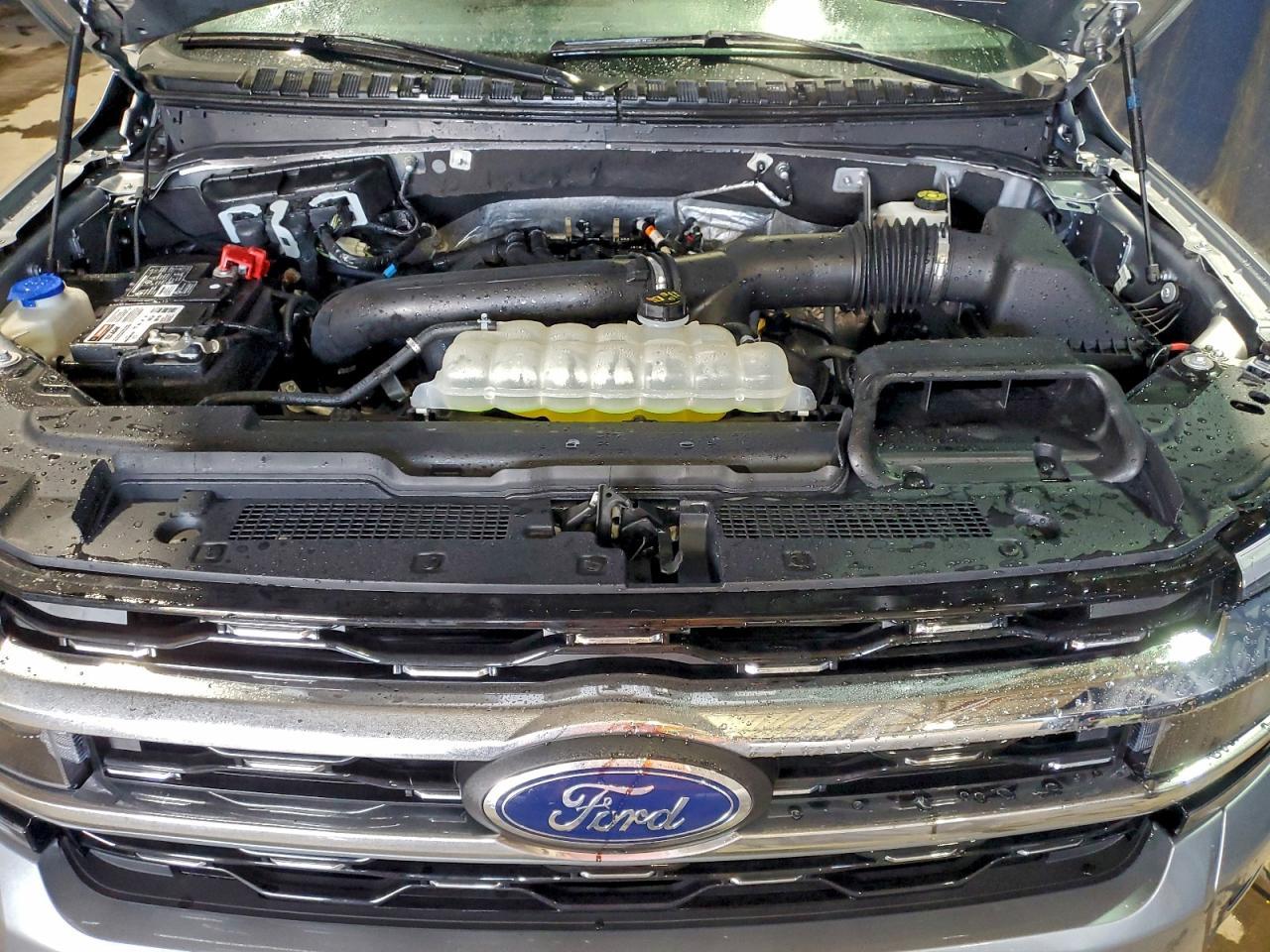2024 FORD Expedition