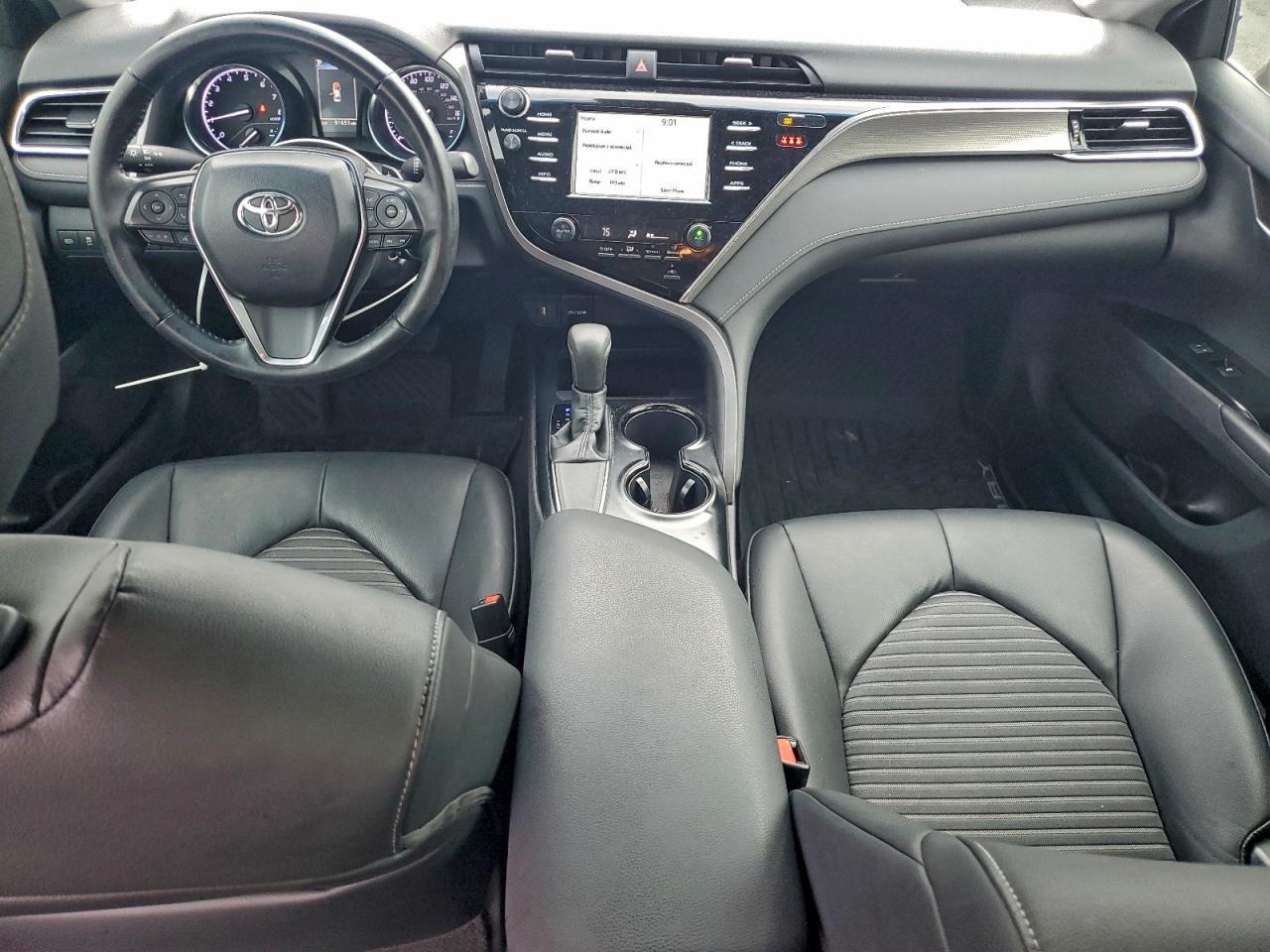 2018 TOYOTA CAMRY
