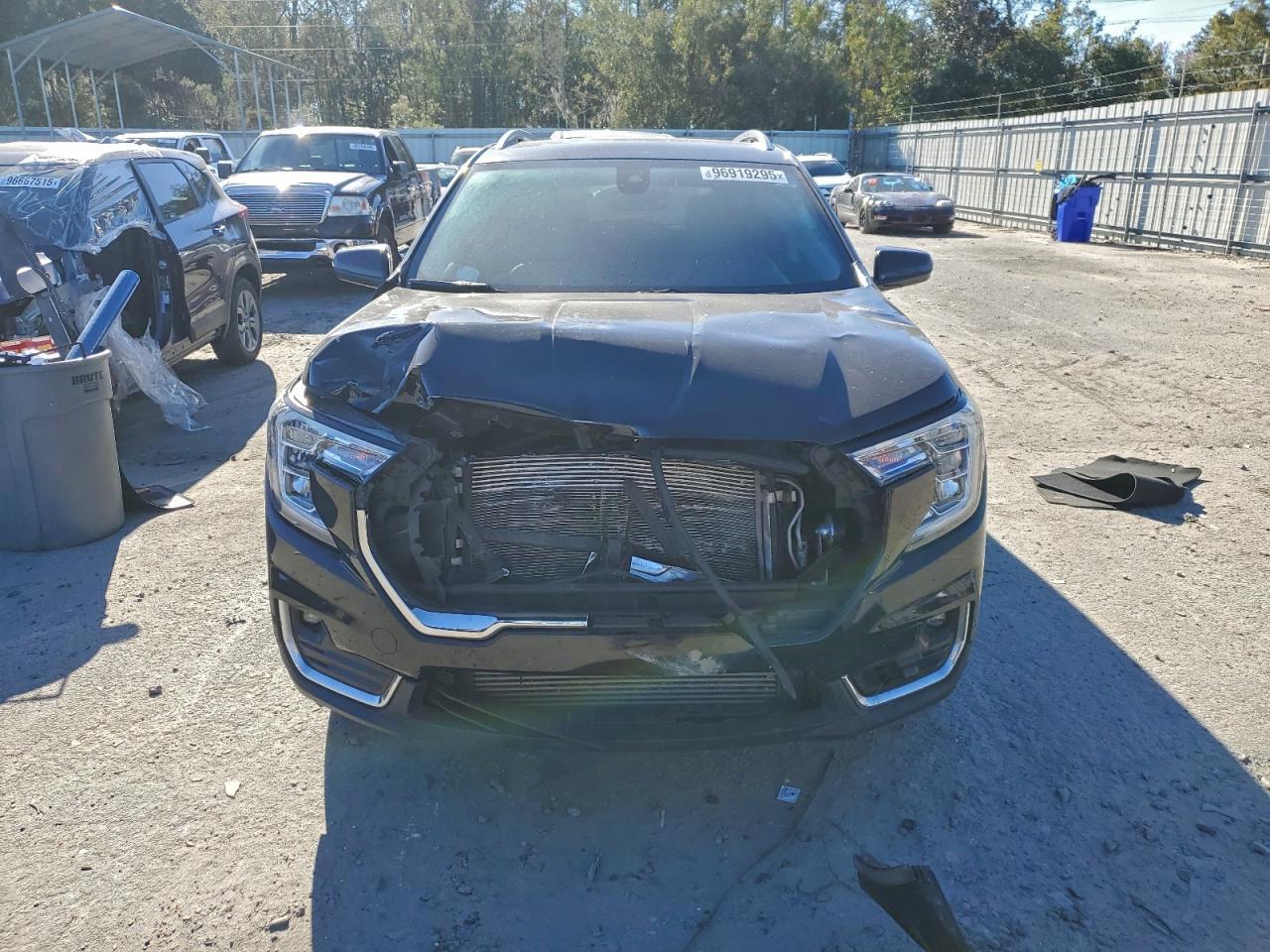 2023 GMC Terrain
