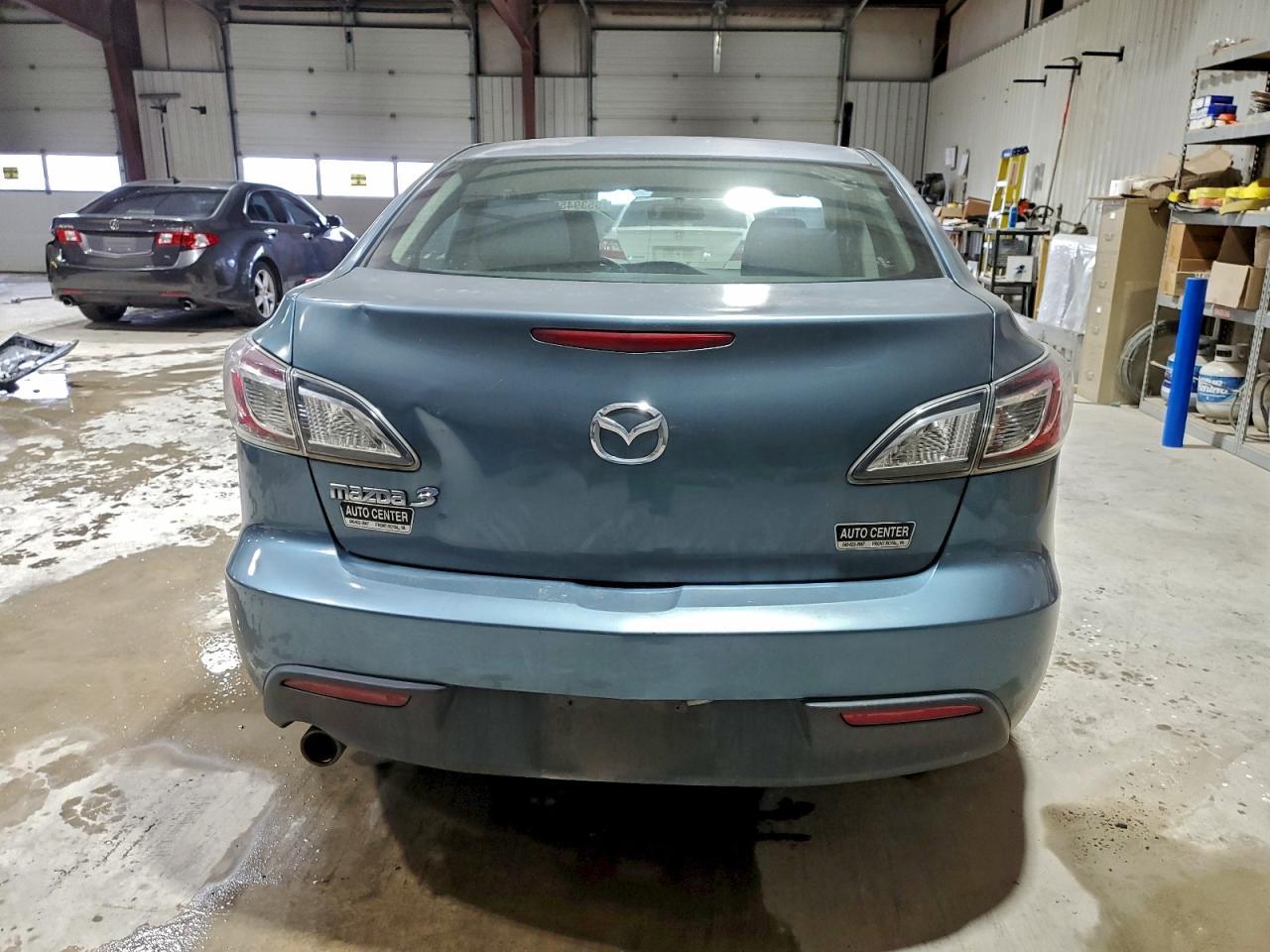 2010 MAZDA 3