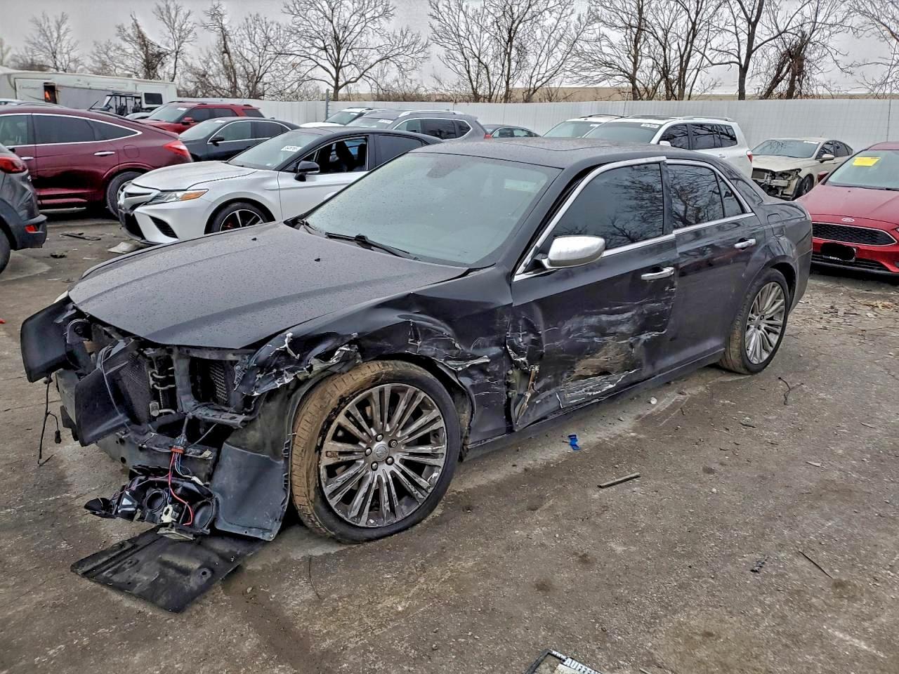 2011 CHRYSLER 300