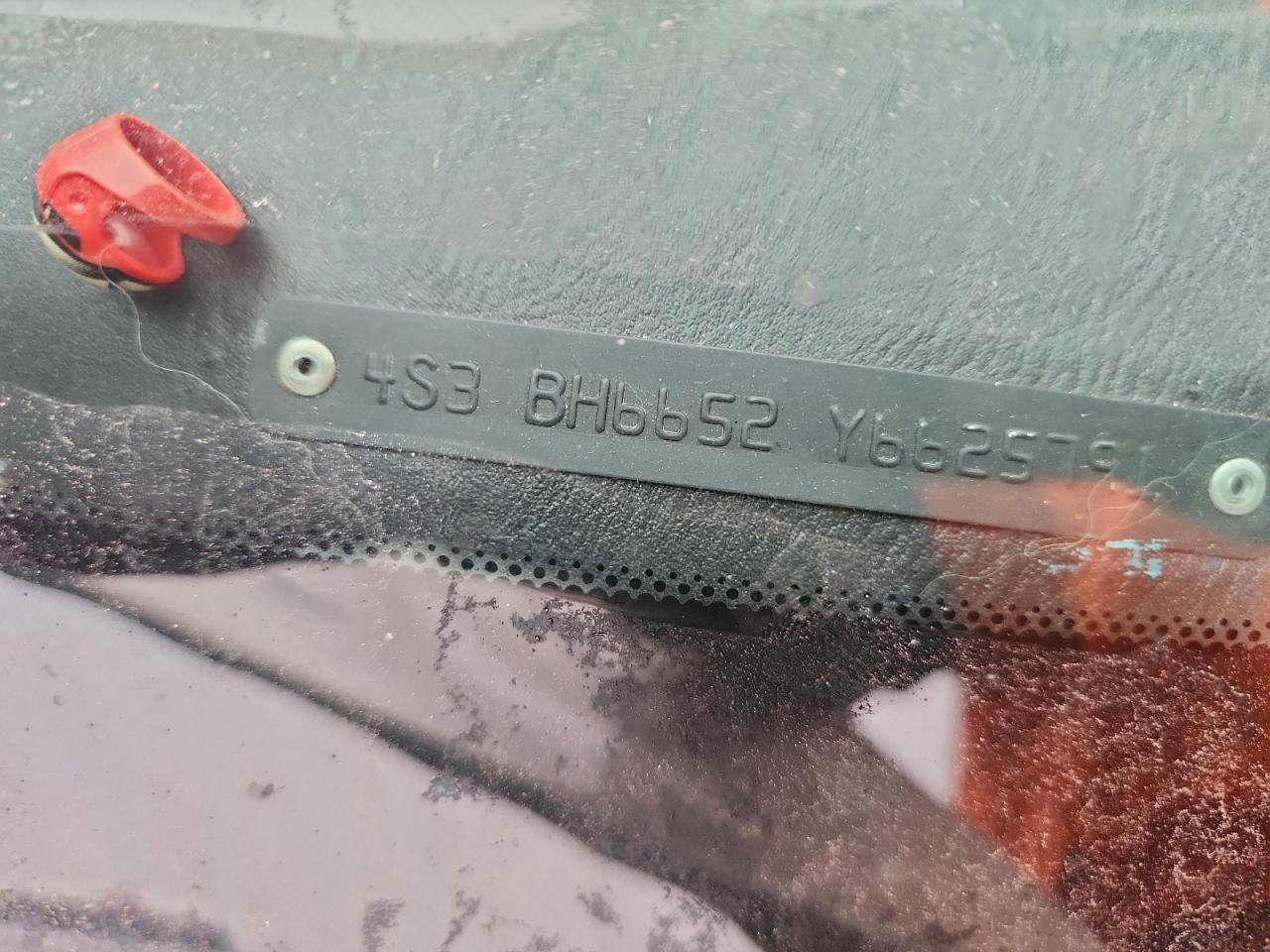 2000 SUBARU Legacy