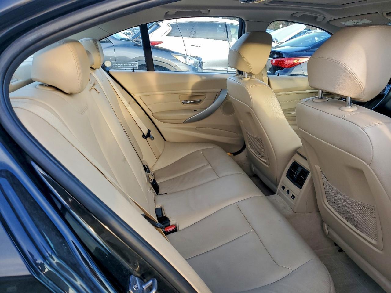 2013 BMW 3 SERIES