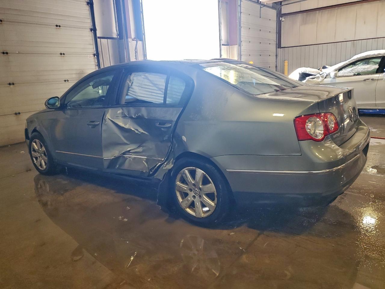 2006 VOLKSWAGEN Passat