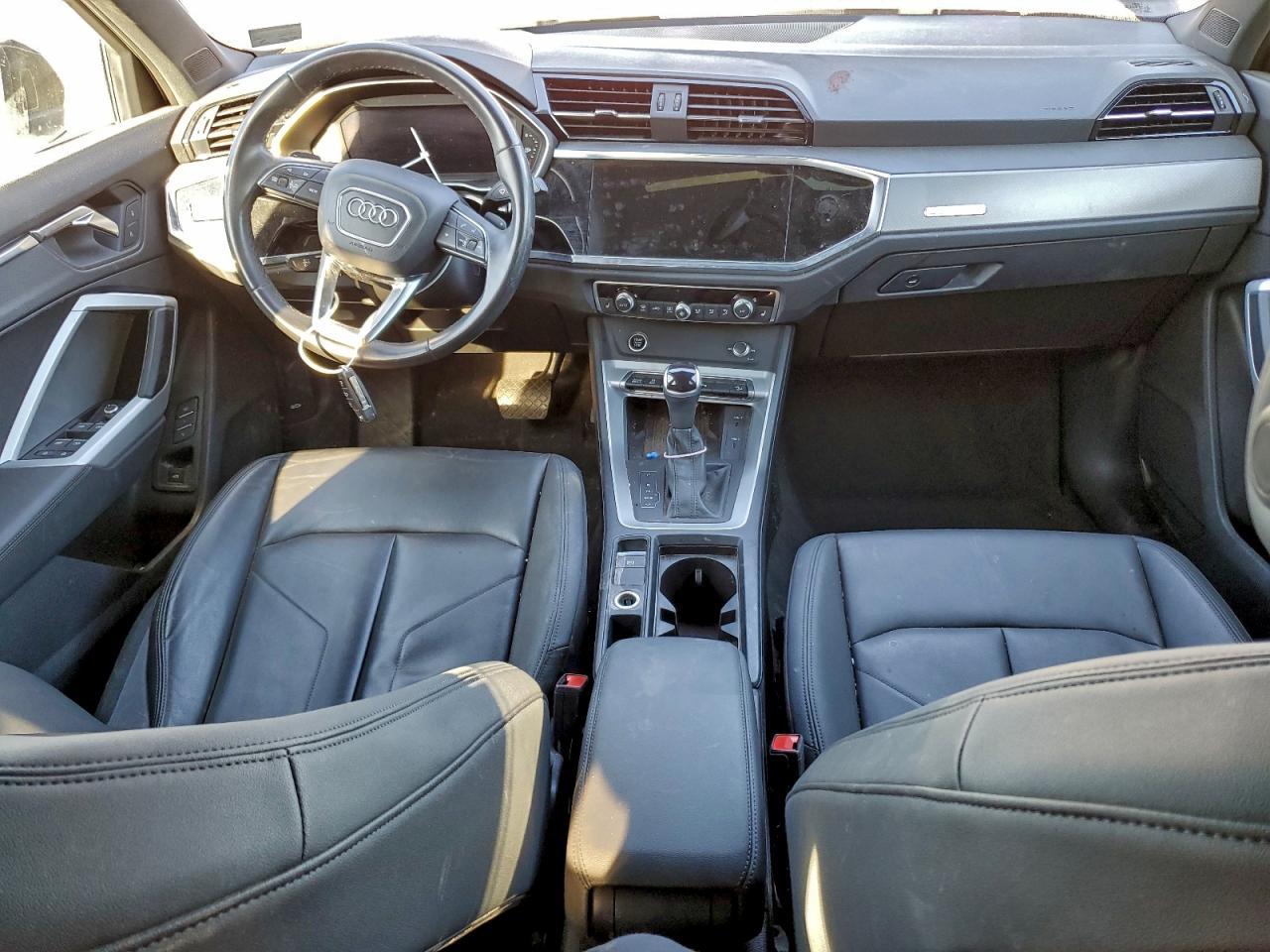 2023 AUDI Q3
