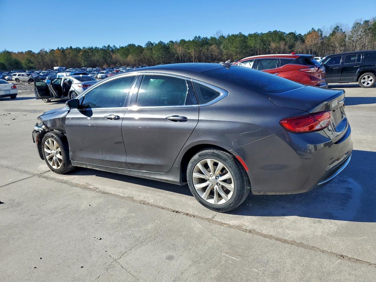 2015 CHRYSLER 200
