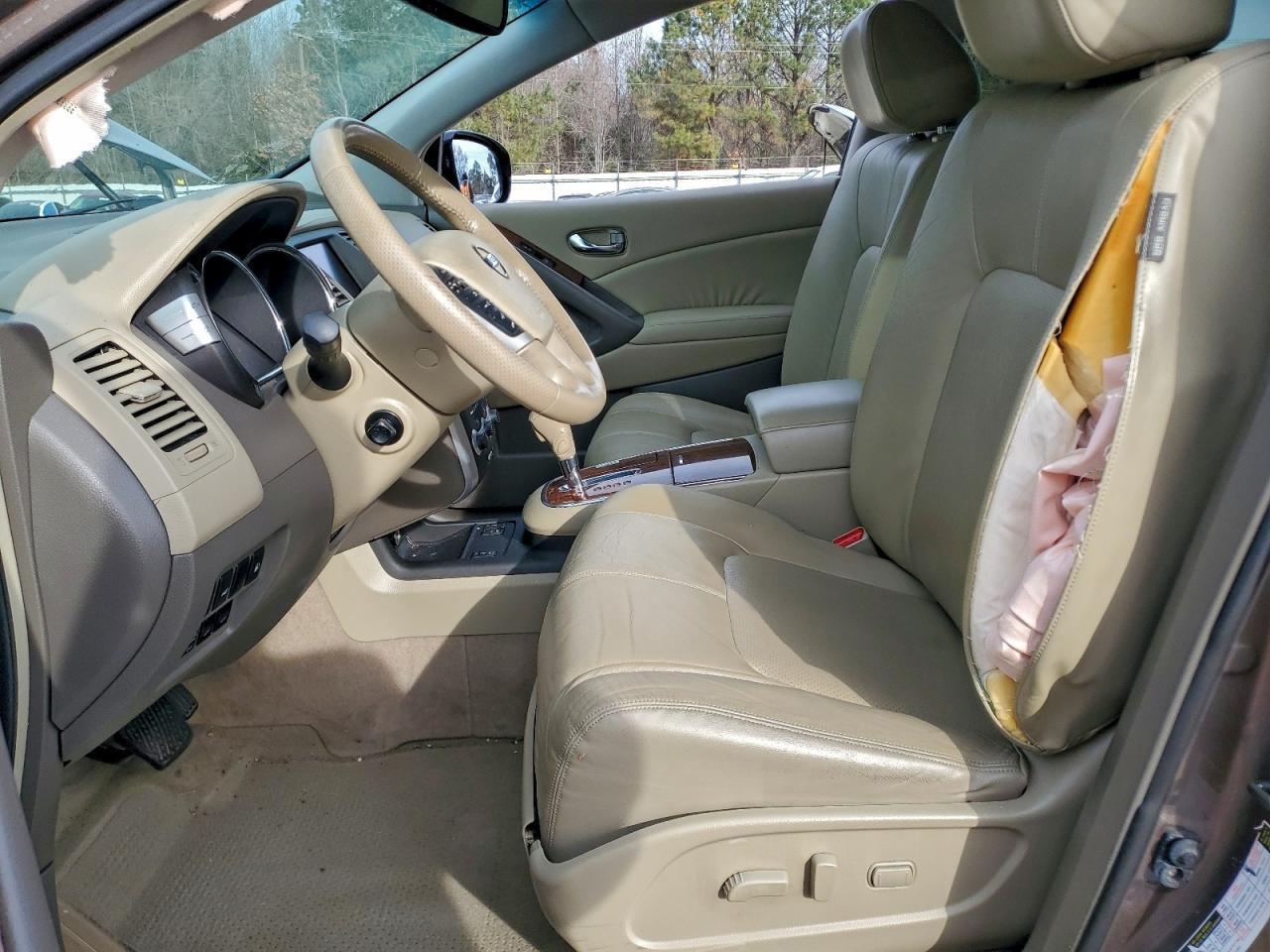 2010 NISSAN MURANO