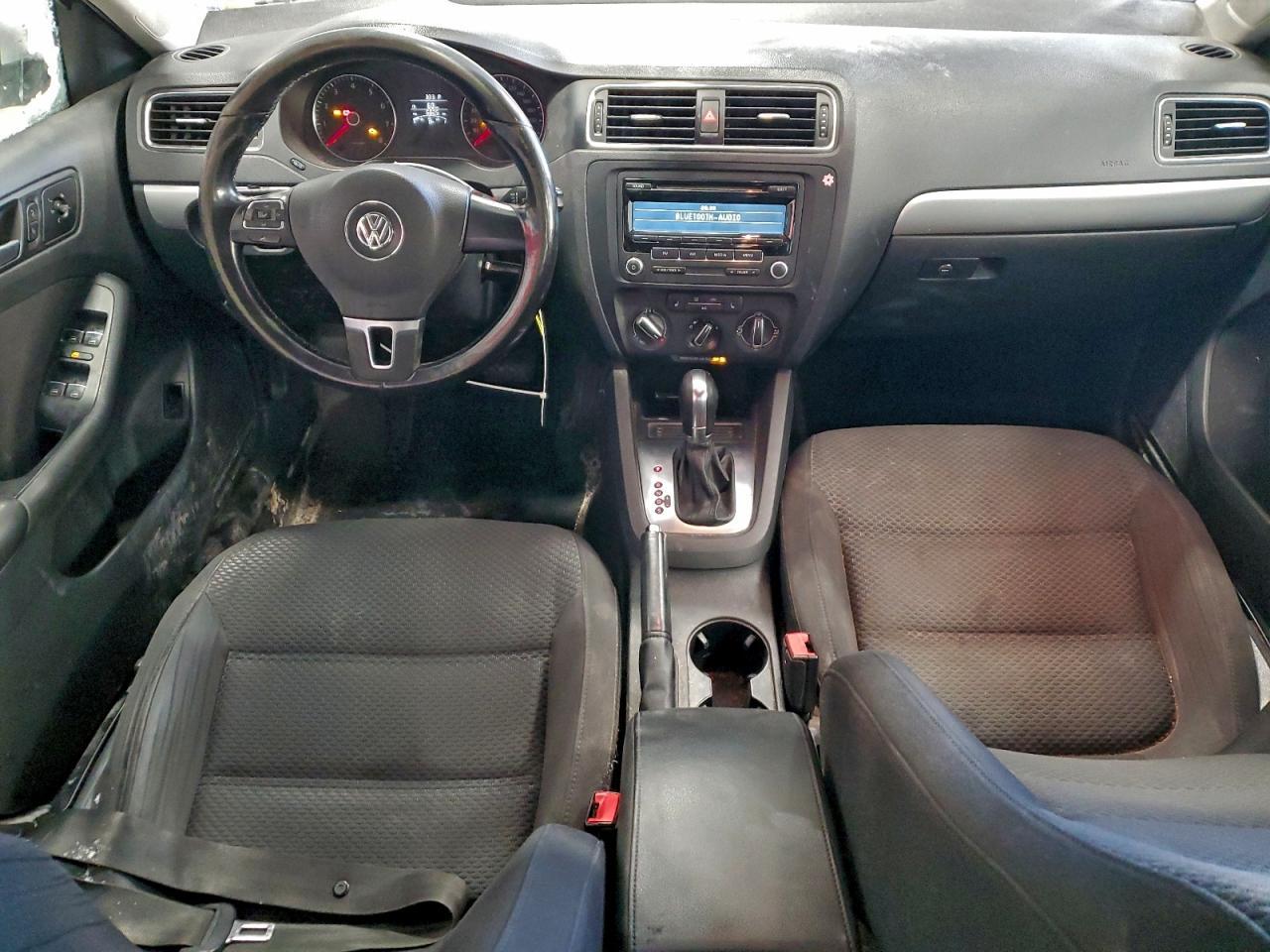 2014 VOLKSWAGEN JETTA