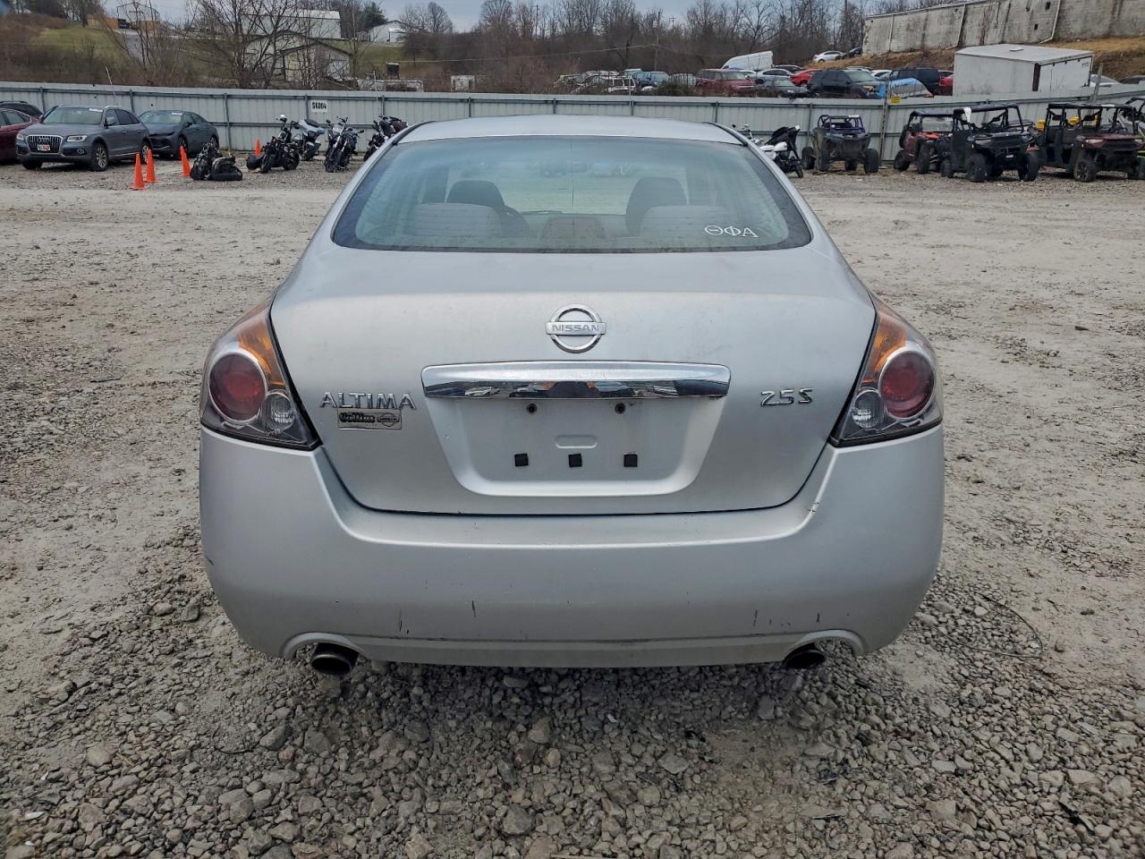 2010 NISSAN ALTIMA