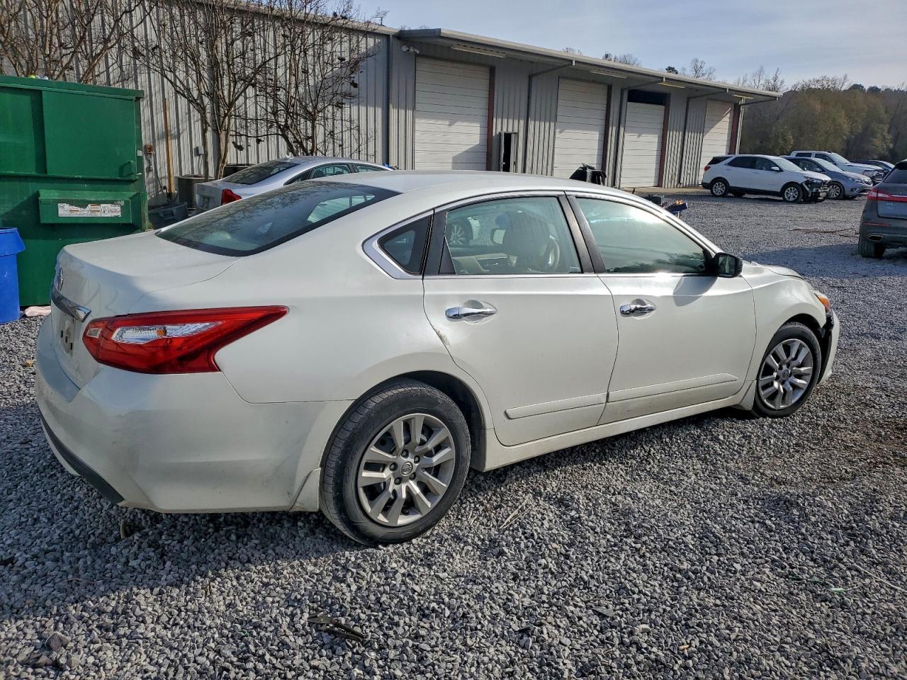 2016 NISSAN ALTIMA