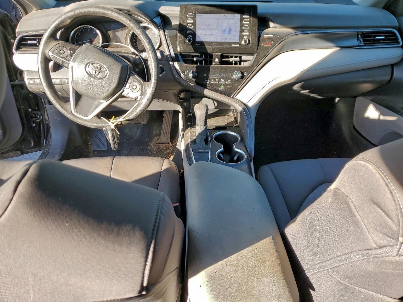 2024 TOYOTA CAMRY