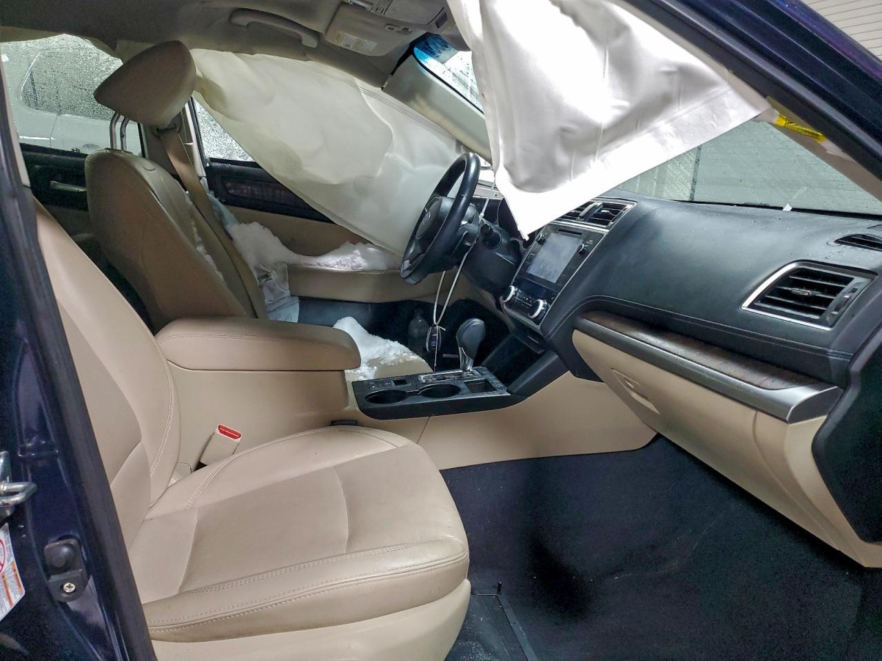2018 SUBARU Outback