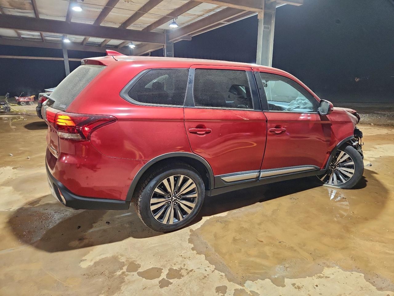 2019 MITSUBISHI outlander